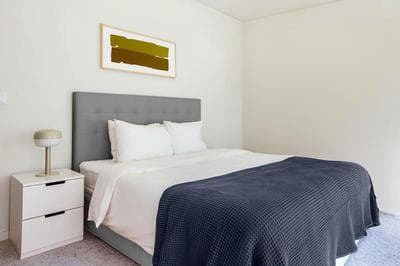 2BR Retreat near Central London