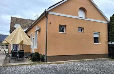 Megyeház Apartman