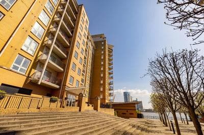 Wild Roses Service Apartments - East India