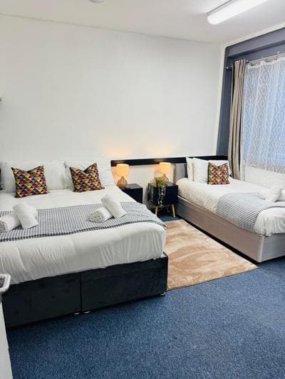 2 Bedroom Apartment London City Airport, Excel, Royal Docks