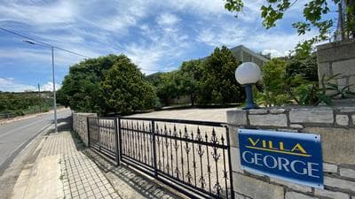 Villa George