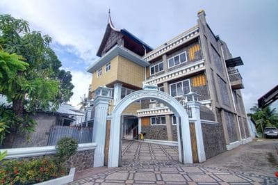 Hotel O Padang City Center Near Gunung Padang Formerly Hotel Fitriaendika
