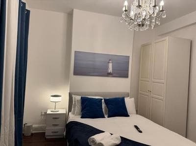 Riverside Haven Room 4