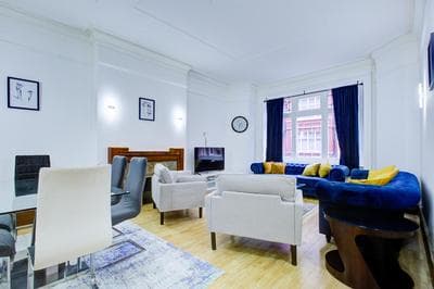 London Mansion Apartment