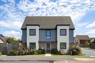 Modern Home with Parking nr Saunton Sands