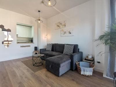 Apartamento con garaje y gimnasio