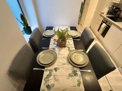 Spacious 3-Bed Garden Apt near Alexandra Palace