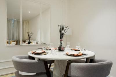 Luxury 3BR Duplex Near Battersea