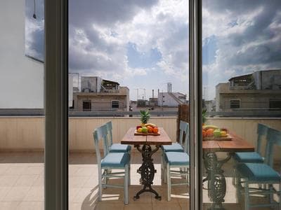 Cozy Loft with private terrace in the heart of Koukaki, Athens