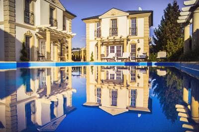 Luxury-Villas