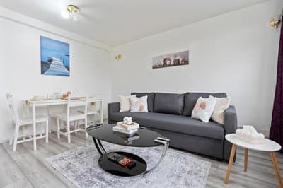 Modern 1-Bedroom Stockwell Apartment 15 mins to Central London - Perfect Base for Exploring London