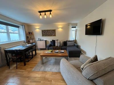 Amazing 2 Bedroom Apartment