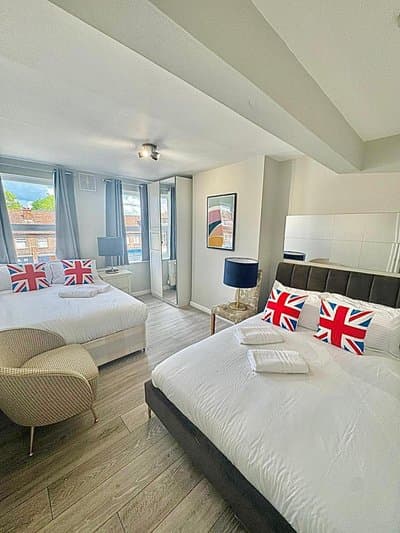 Eastcote Apartment