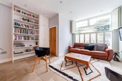 Beautiful light filled apartment in London