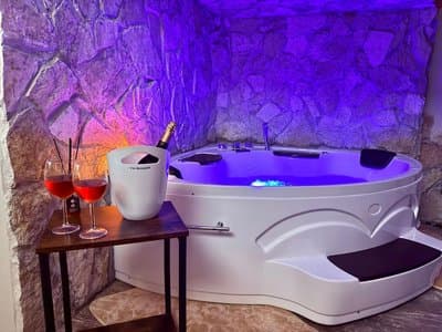 Qt suite & luxury
