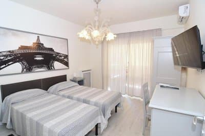 Roma Metro Apartment