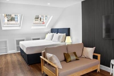 West Kensington Studio | King Bed | 5 Min to Tube