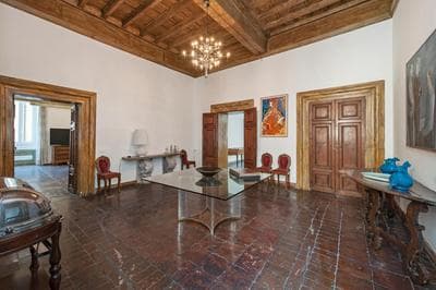 Ancient Palace In Downtown Rome