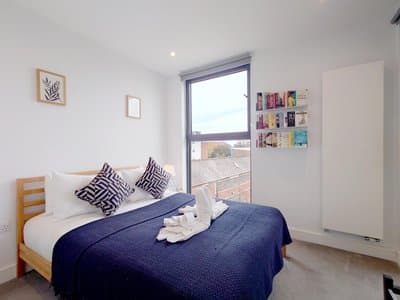 Comfortable Two-Bed Apartment in Hackney