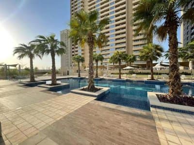 High-Floor Studio Ghalia JVC with an Amazing View