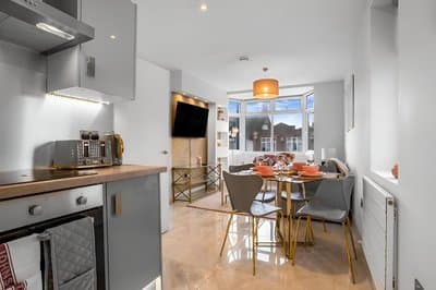 Wembley Park Flats | 5 mins from Station