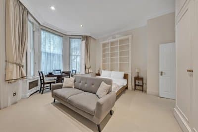 The Knightsbridge Suites