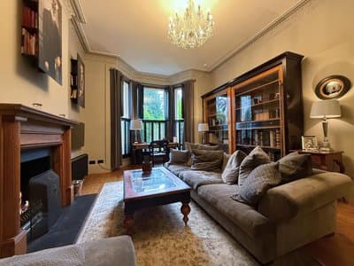 Kensington Palace 2 Bed Luxury Home