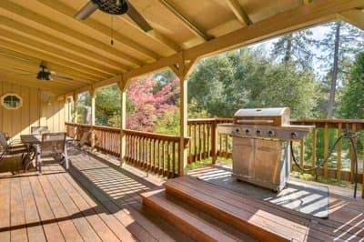 Play Golf and Unwind! Pine Mountain Lake Family Home