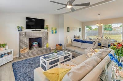 Golf, Boat & Beach-Hop: Quiet Port Charlotte Home