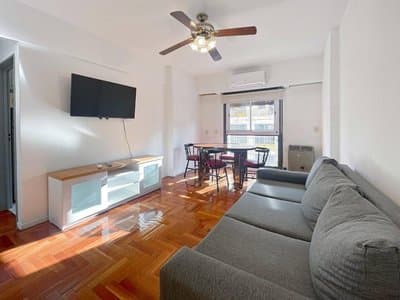 Beautiful 2 bedrooms and Cozy Apartment in the Heart of Palermo