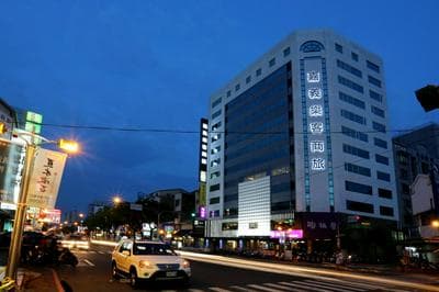 Chiayi Look Hotel