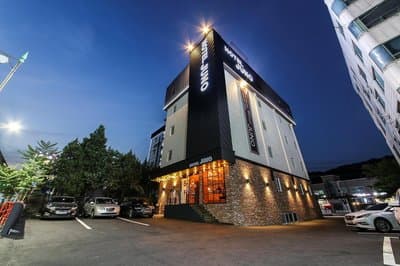 HOTEL Juno