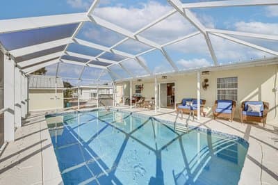 Pool Paradise! Port Charlotte Home Near Beach