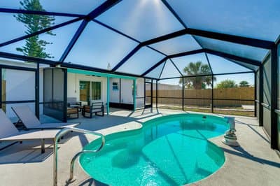 4 Mi to Beach! Sleek Getaway in Port Charlotte