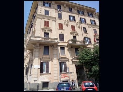 Interno 6 San Pietro