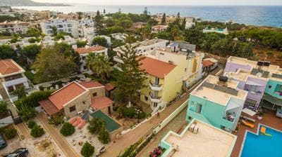 W Suites by Estia ex Camelot