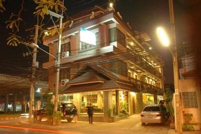 Kraisaeng Place