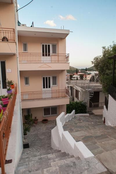 Iliana Apartments
