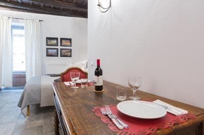 Roman Forum Suite