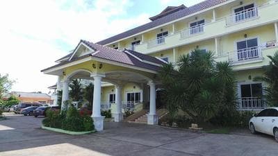 Monrawee Pavilion Resort
