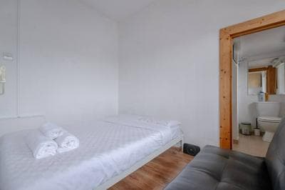 Bright & Quaint Studio Flat - Hornsey!