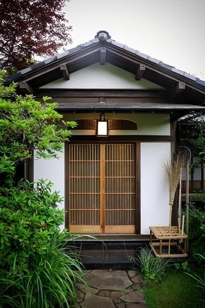 EXP. Co-Onsen