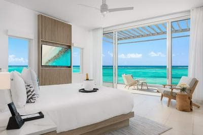 Luxe Oceanfront Penthouse Hot Tub Daily Cabana