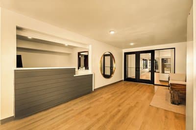 LivAway Suites Phoenix-Glendale