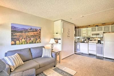 Granby Studio w/ Community Pools & Golfing!