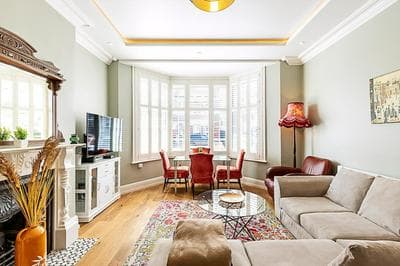 Chic Garden Flat in Leafy Ealing