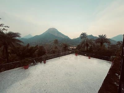 Hotel Grand Valley By Shri Hari Niwas