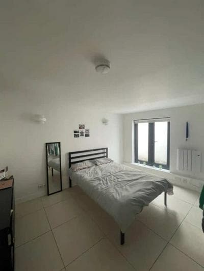 Spacious & Charming 3BD Flat - Fulham