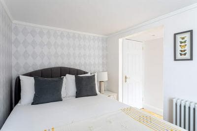 Fabulous Gloucester Road Apartment