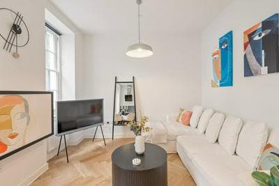 Lovely 1 Bedroom Flat in the Heart of London